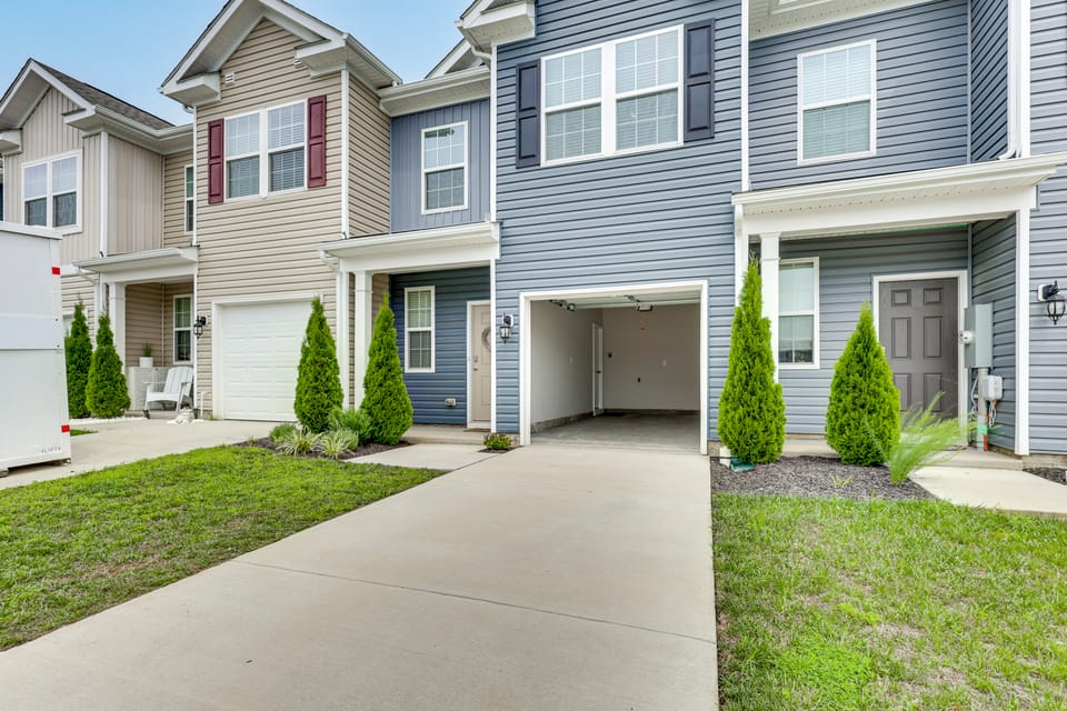 Monthly Stay-Beautiful Townhouse-Luray Attractions Apartment in Luray