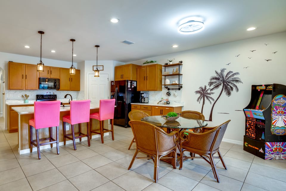 Poolside Paradise! Family Home in Cape Coral House in Cape Coral