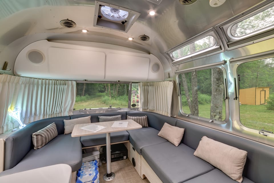 Catskills Airstream! Pavilion & Fire Pit Access House in New York