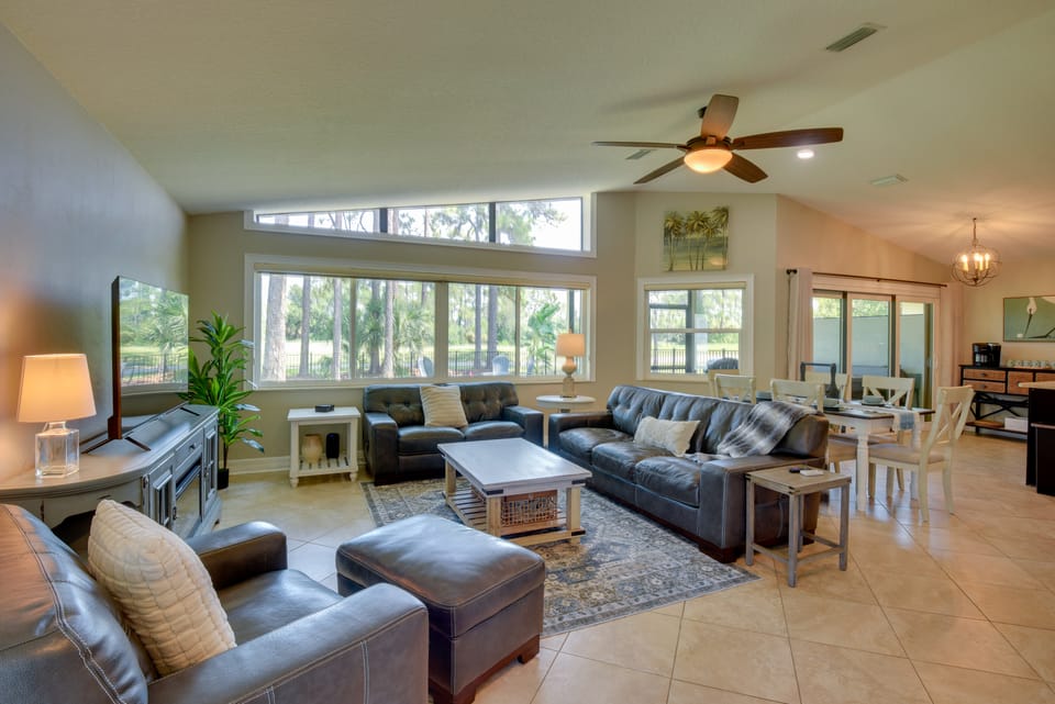 Golf Days, Fireside Nights! Palm Coast Getaway House in Palm Coast