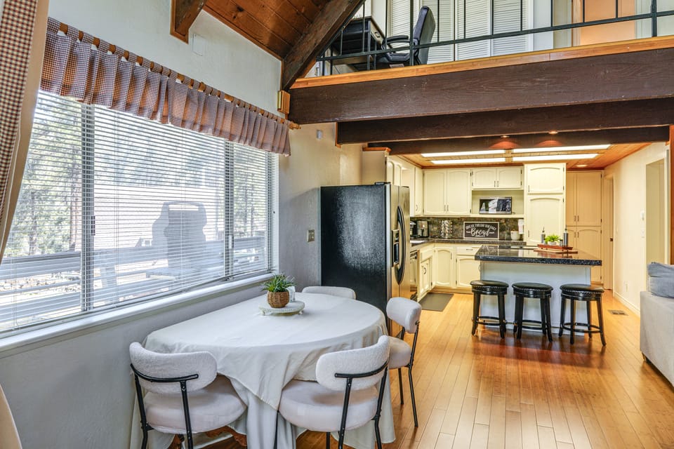 Hike, Swim & Relax: Pine Mountain Club Escape! House in Pine Mountain Club