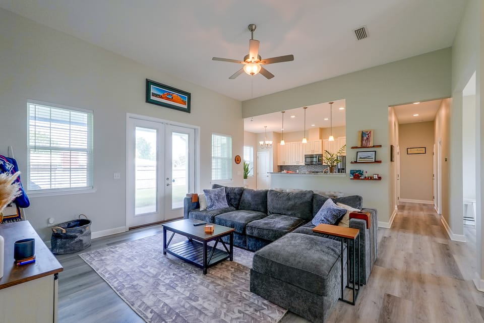 Near Tyndall AFB & the Beach! Panama City Retreat House in Bay County