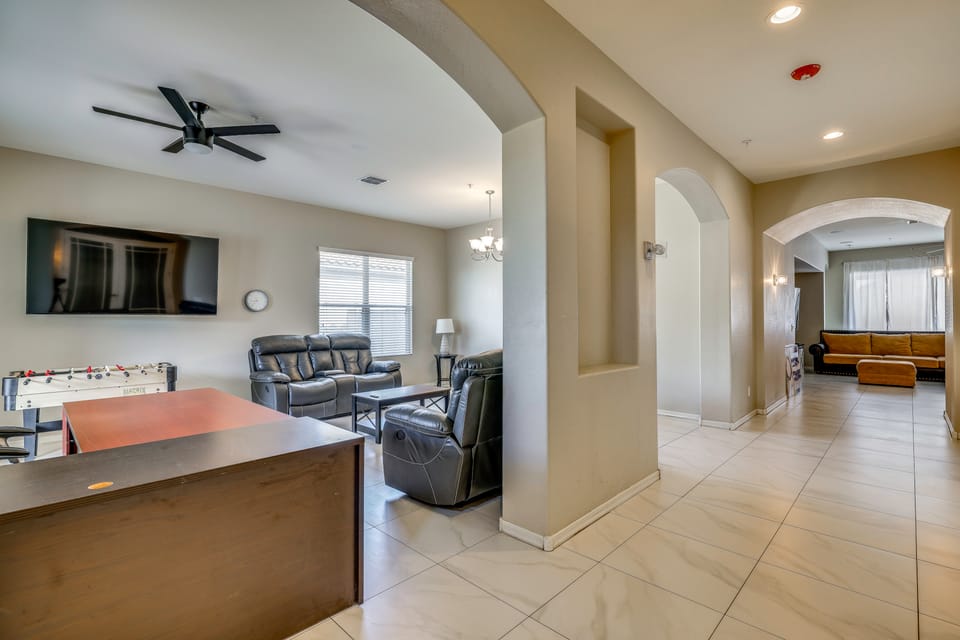 'Rapt Expression' Queen Creek Home w/ Patio! House in San Tan Valley