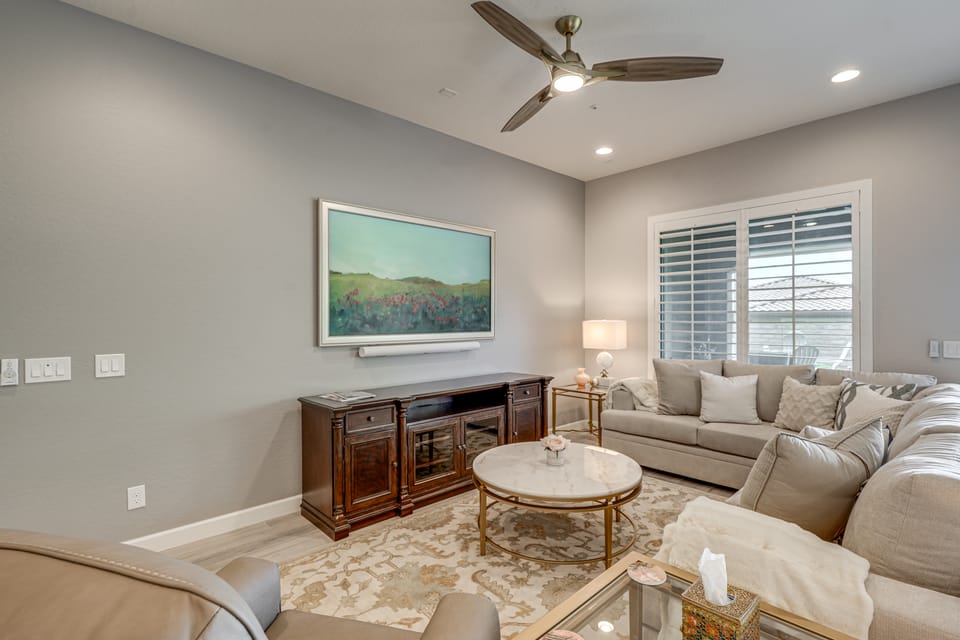Elegant Home w/ Various Resort Perks in Peoria! House in Surprise