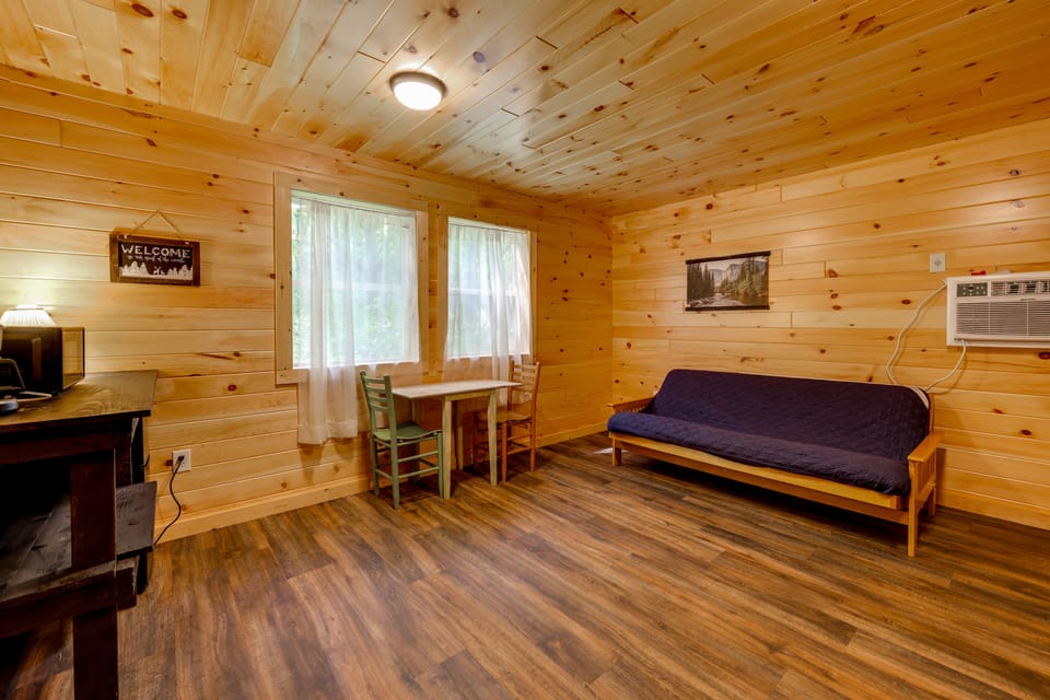 Fun-Filled Getaway at Letchworth Valley Resort House in New York