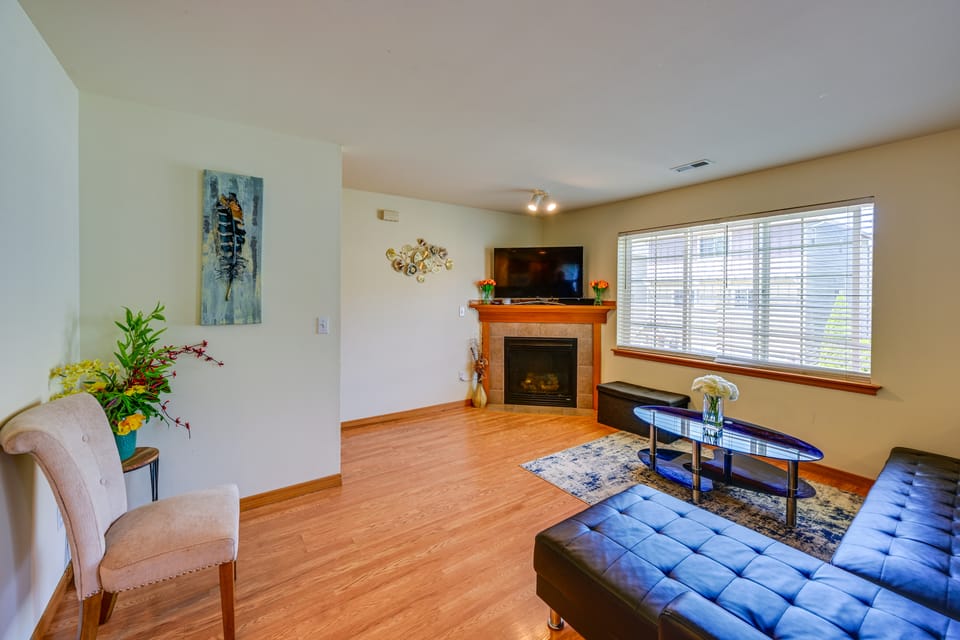 Great for Families! Spacious Retreat in Lynnwood House in Paine Lake Stickney
