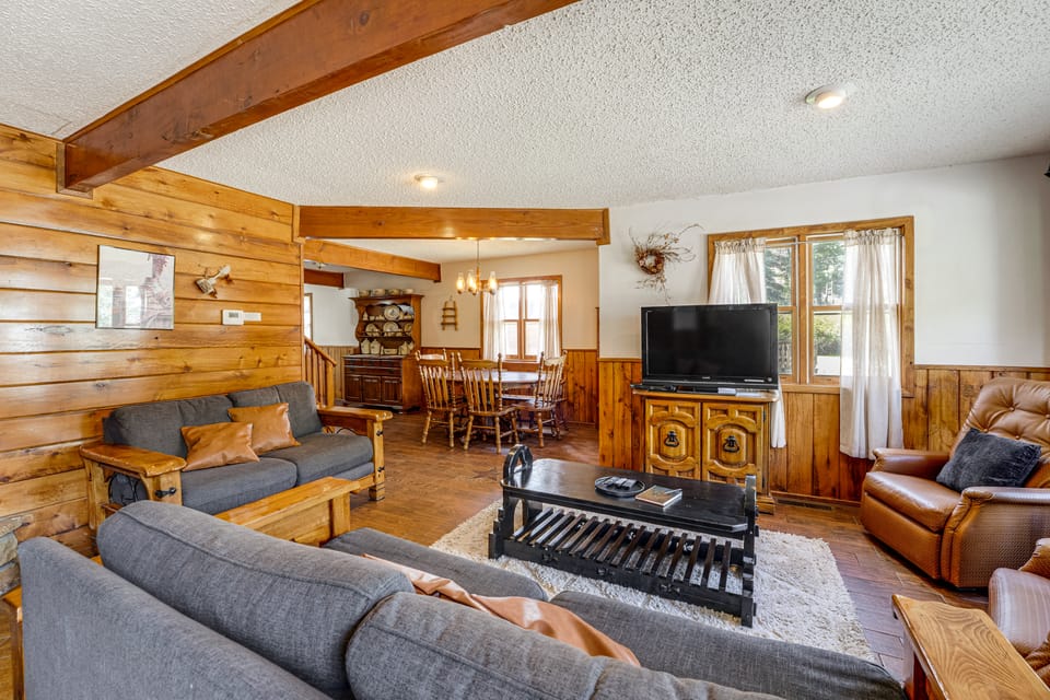 < 1 Mi to Trails & Slopes: Red River Home House in Red River