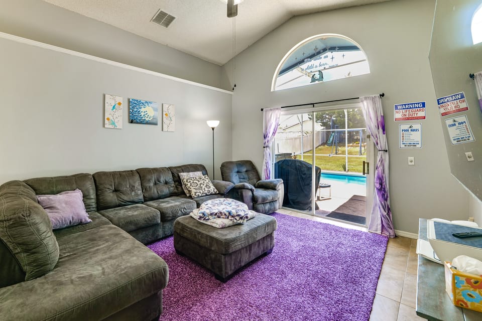 Pool, Hot Tub & Kids' Play Area! Davenport Home House in Polk County