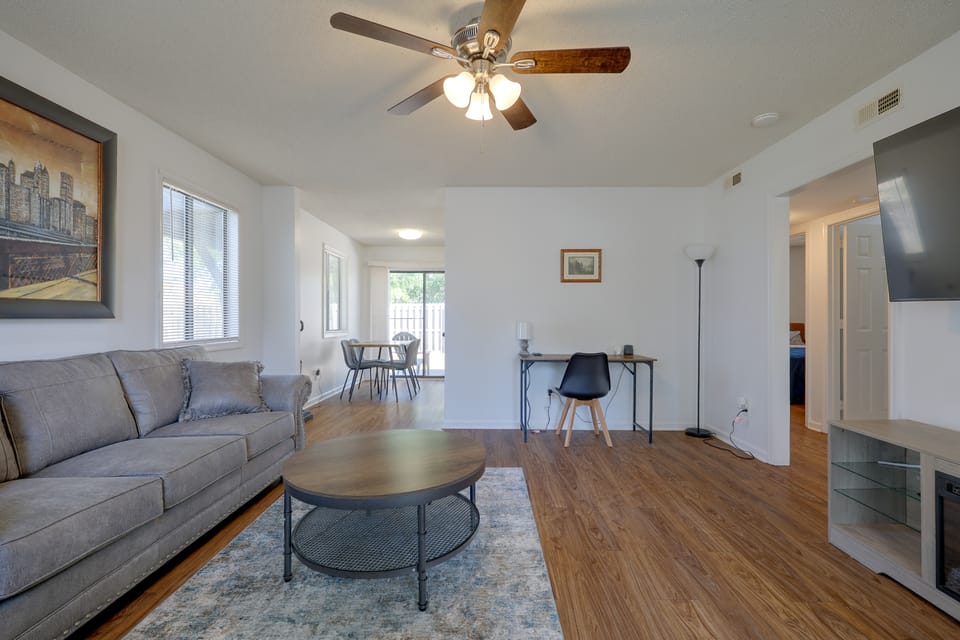 Walk to Med Center! Extended Wilmington Condo Apartment in Wilmington
