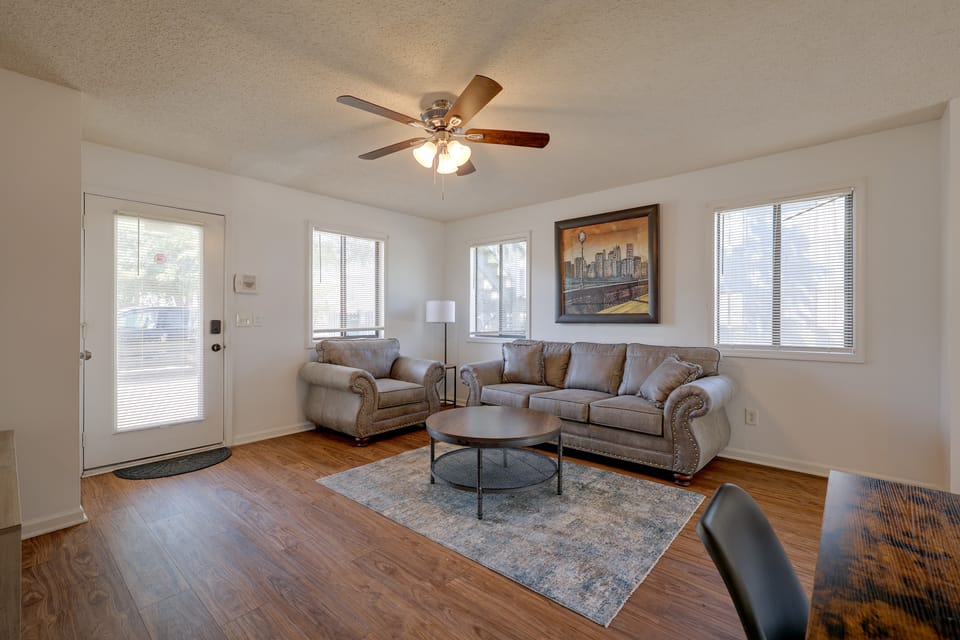 Walk to Med Center! Extended Wilmington Condo Apartment in Wilmington