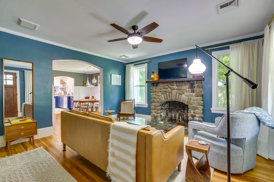 Family-Friendly Poconos Getaway 11 Mi to Kalahari! House in Pocono Mountains