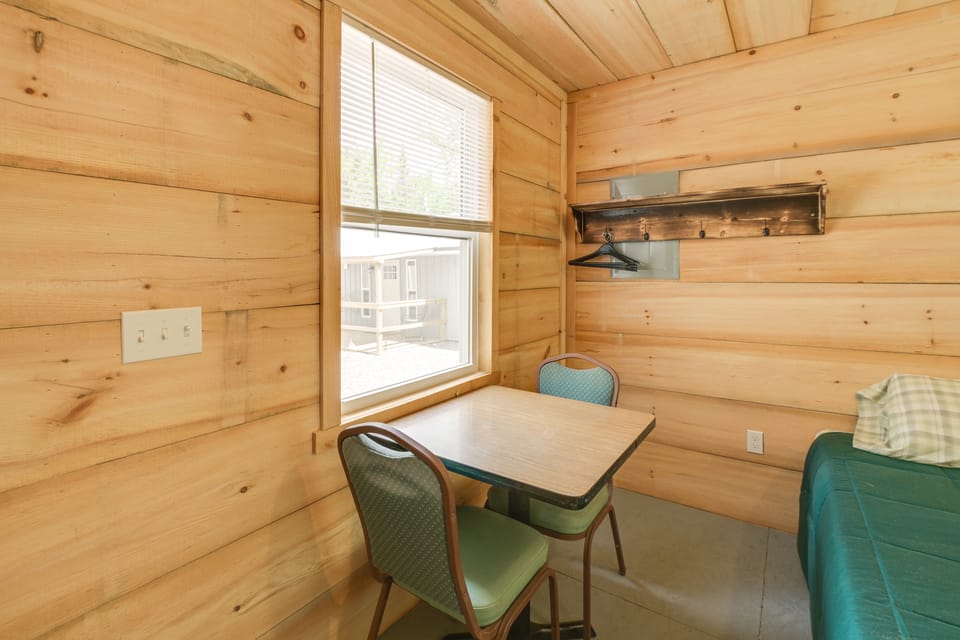On The Airline! Downeast Studio Near ATV Trails Apartment in Maine