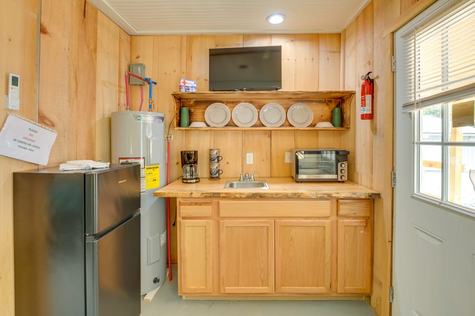 Ride, Fish & Hunt! Downeast Studio on The Airline Apartment in Maine