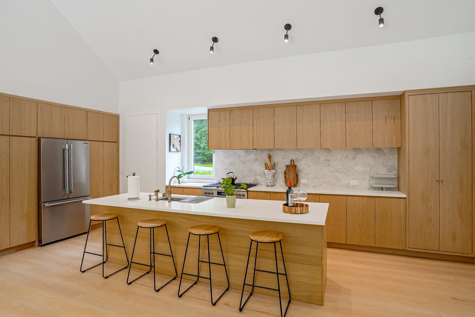 Catskills New Build w/ Private Hot Tub! House in Hudson Valley