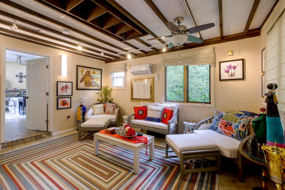 Pool, Putting Green Access! Backyard Retreat Apartment in Georgia
