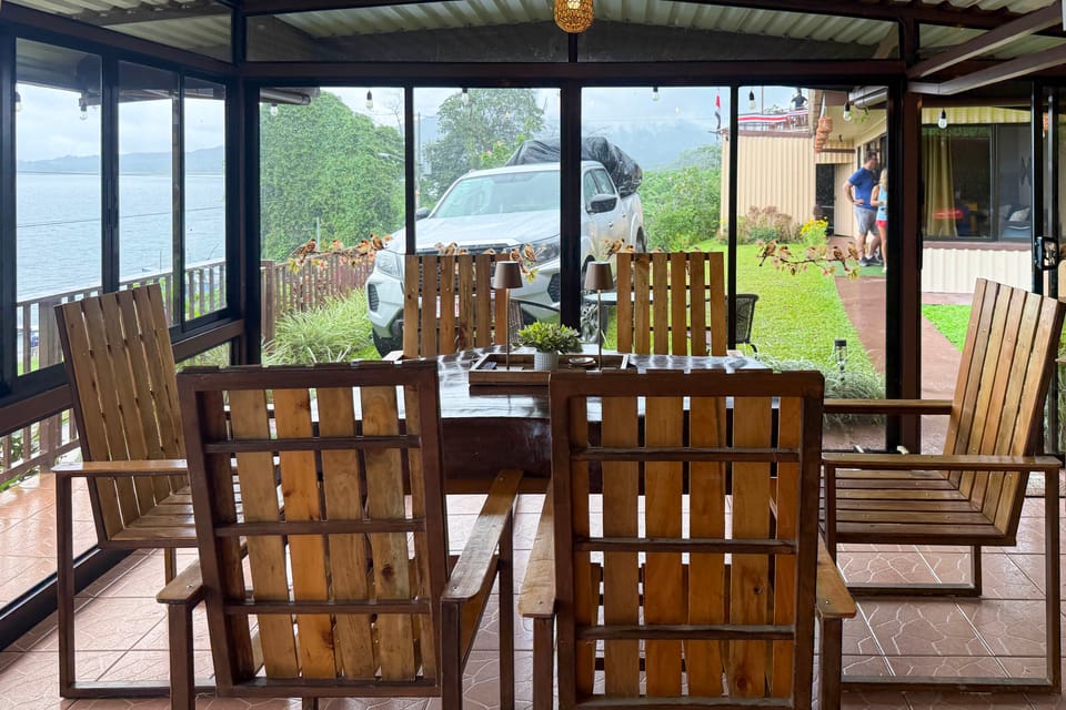 La Fortuna Home: Volcano Views & Lake Arenal House in Alajuela Province