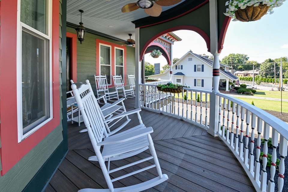 Aisling House - Historic Hospitality House in Kentucky