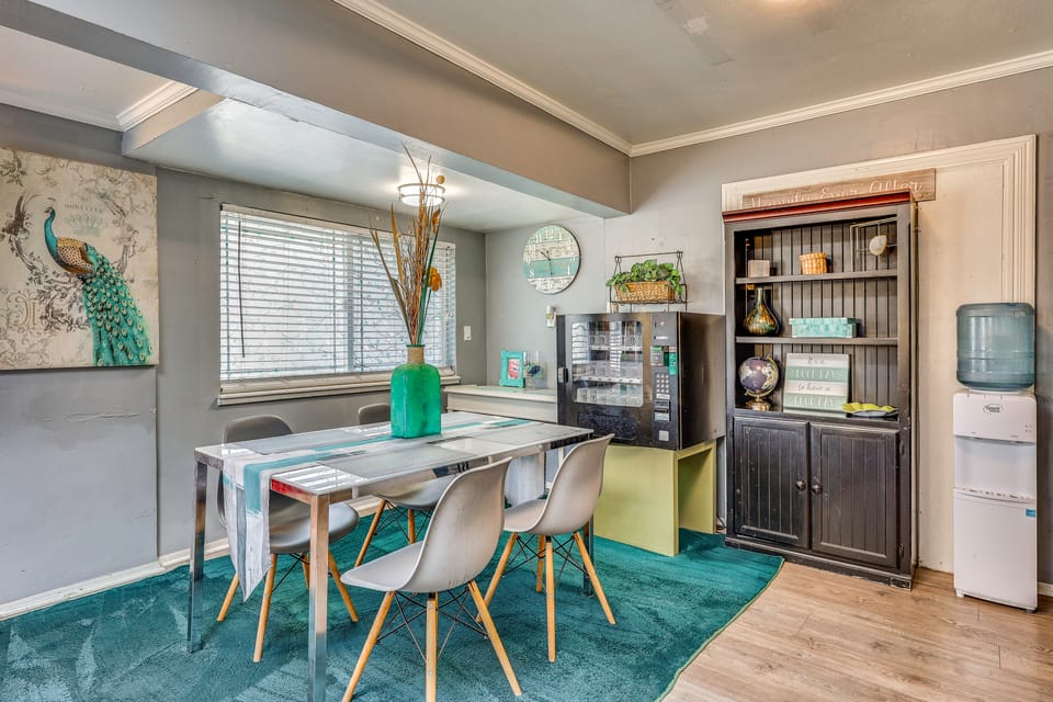 Gateway to East Bay! Inviting Apartment Apartment in Concord