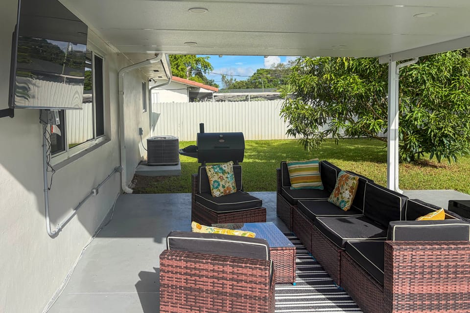 < 3 Mi to Hard Rock Stadium! Family-Friendly Home House in Miami Gardens