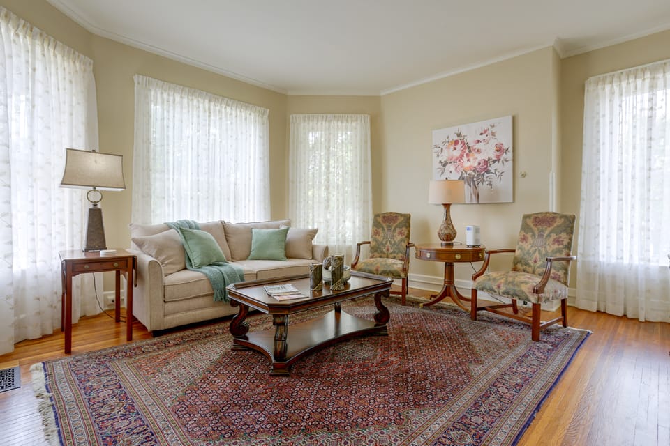 Historic Zanesville Home on Maple Ave Apartment in Zanesville
