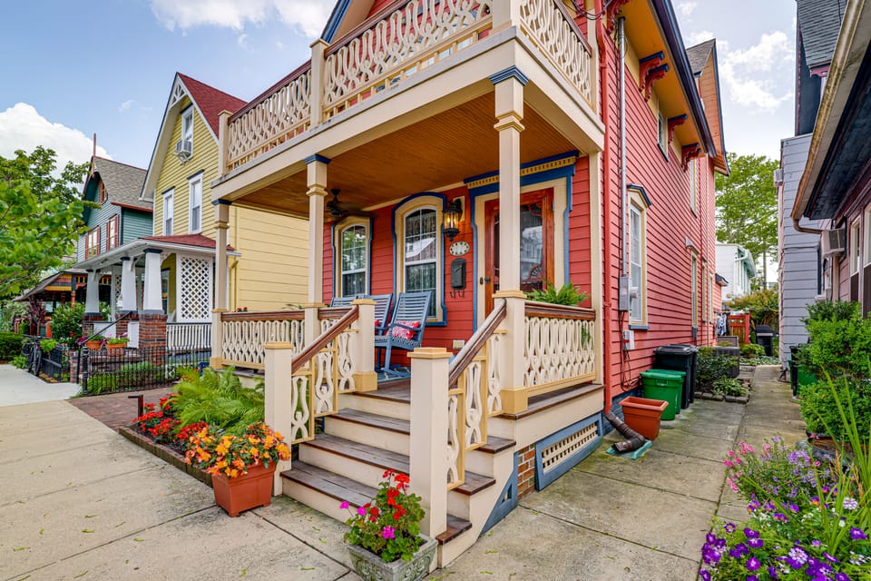 Walkable Victorian Cottage in Historic Ocean Grove House in Ocean Grove