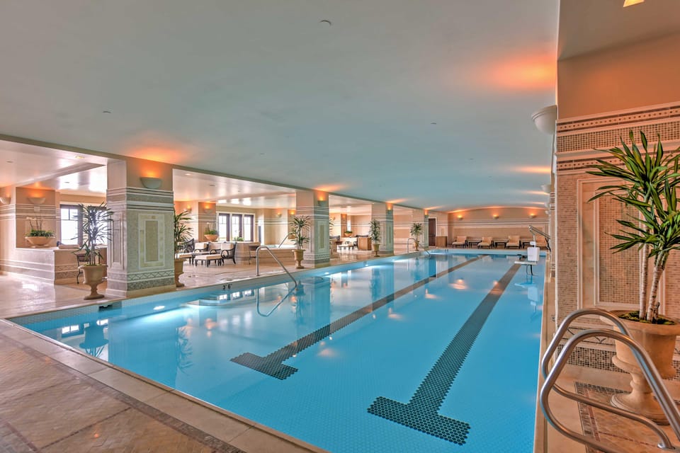 Ski-In/Ski-Out! Mtn-View Montage Deer Valley Condo Apartment in Park City