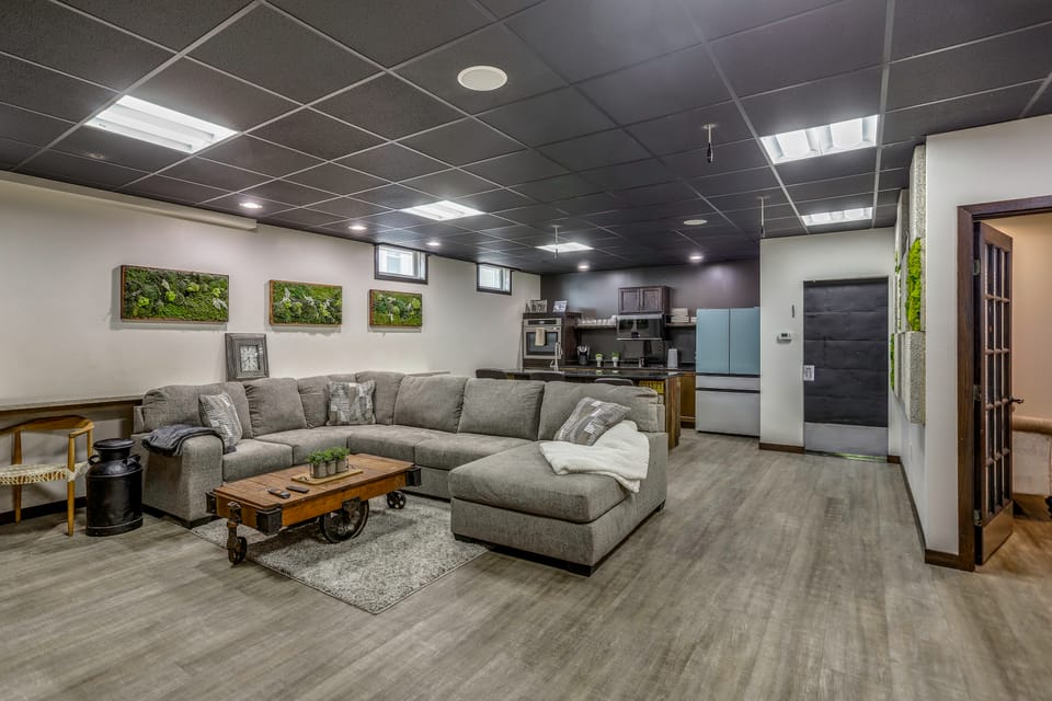 My Story - Walkable Dtwn Tiffin Apt with character Apartment in Ohio