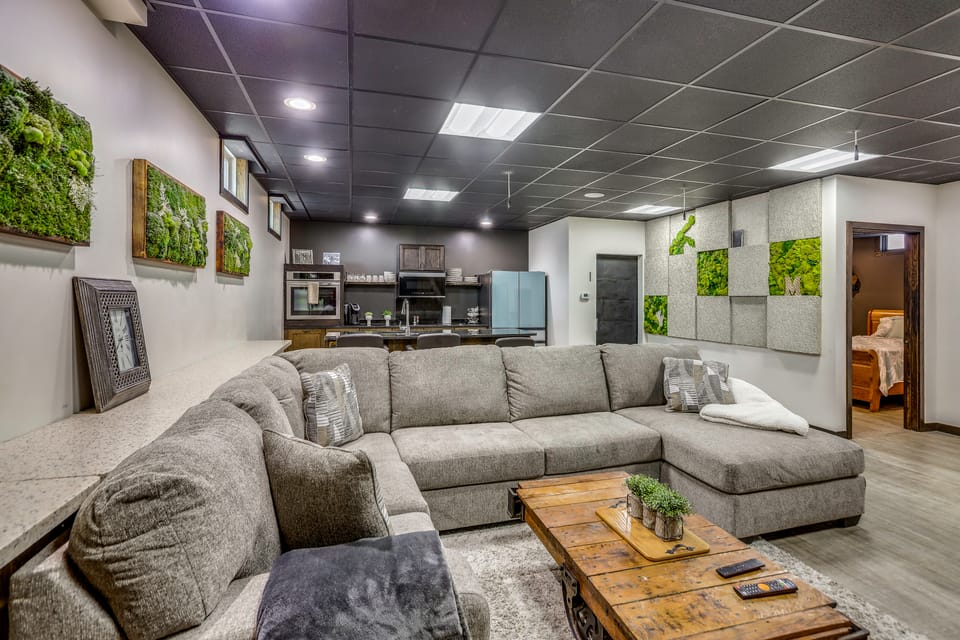 My Story - Walkable Dtwn Tiffin Apt with character Apartment in Ohio