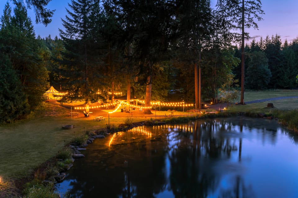 Luxe Home & Glamping w/ Pond in Oregon City! House in Clackamas County