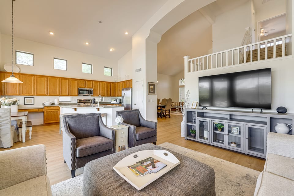 Fire Pit & Large Yard! Luxury Anthem Escape House in Anthem