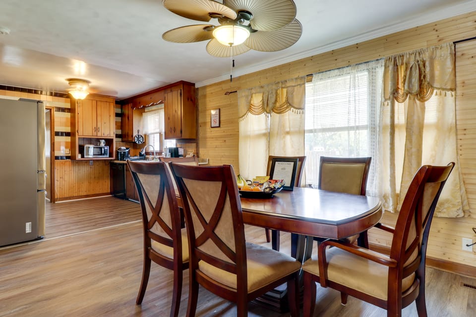 Waterfront Family Home w/ Dock in Poquoson! House in Newport News