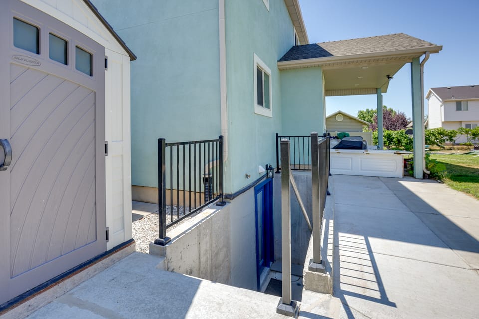 Stay Near Salt Lake, Hill AFB & Snowbasin! House in Layton