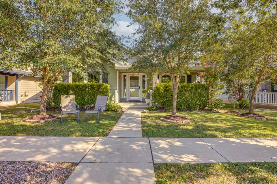 Between Austin & San Marcos! Family Home House in Kyle