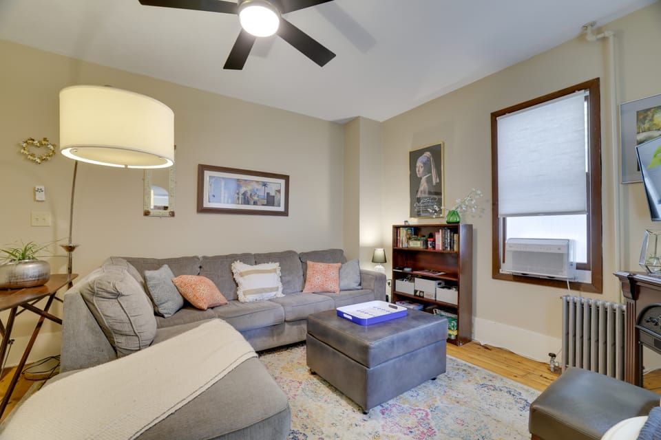 Walk to Main St Stroudsburg! Historic Dtwn Home House in Stroudsburg