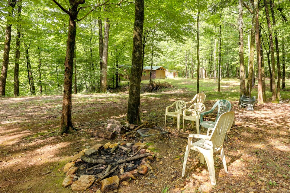 Remote Wolf Pen Gap ATV & Ouachita Hiking Base Apartment in Arkansas