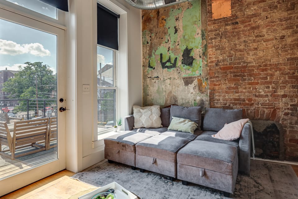 Walk to Findlay Market! Over-the-Rhine Condo Apartment in Over The Rhine