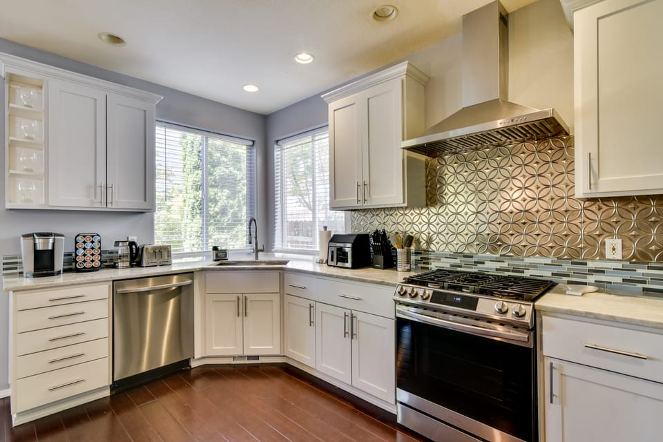 Spacious Tigard Home Near Downtown Portland House in Tigard