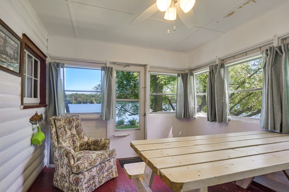 Pet-Friendly Rustic Cabin Steps from Lake Chetek House in Wisconsin