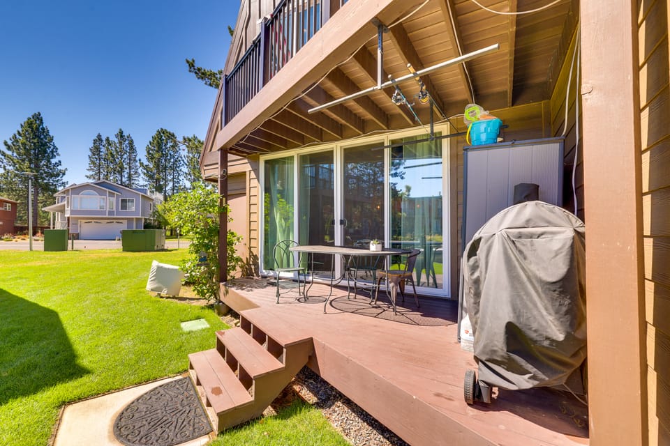 Renovated Tahoe Keys Getaway Near Lake & Heavenly Apartment in South Lake Tahoe