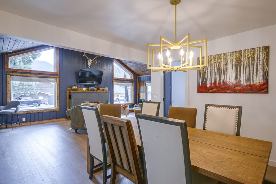 Walk to Main St: Red River Lodge w/ Ski Views! House in Red River