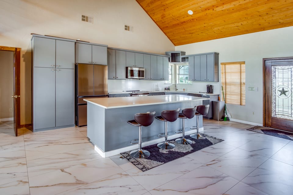 Gated Ranch Retreat Near Lakes & Frisco House in Lake Lewisville