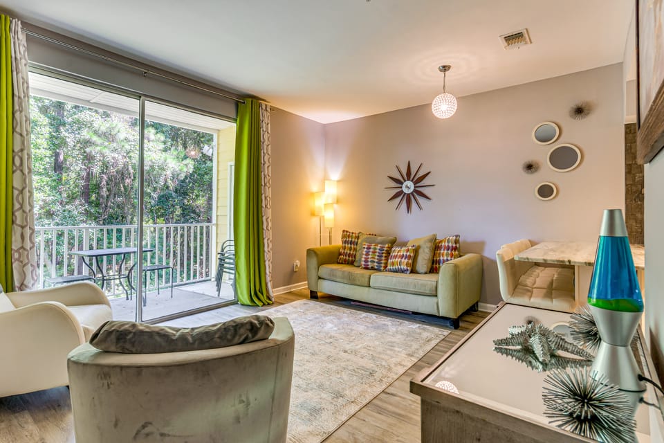 Near Grand Boulevard & Beaches! Coastal Condo Apartment in South Walton County