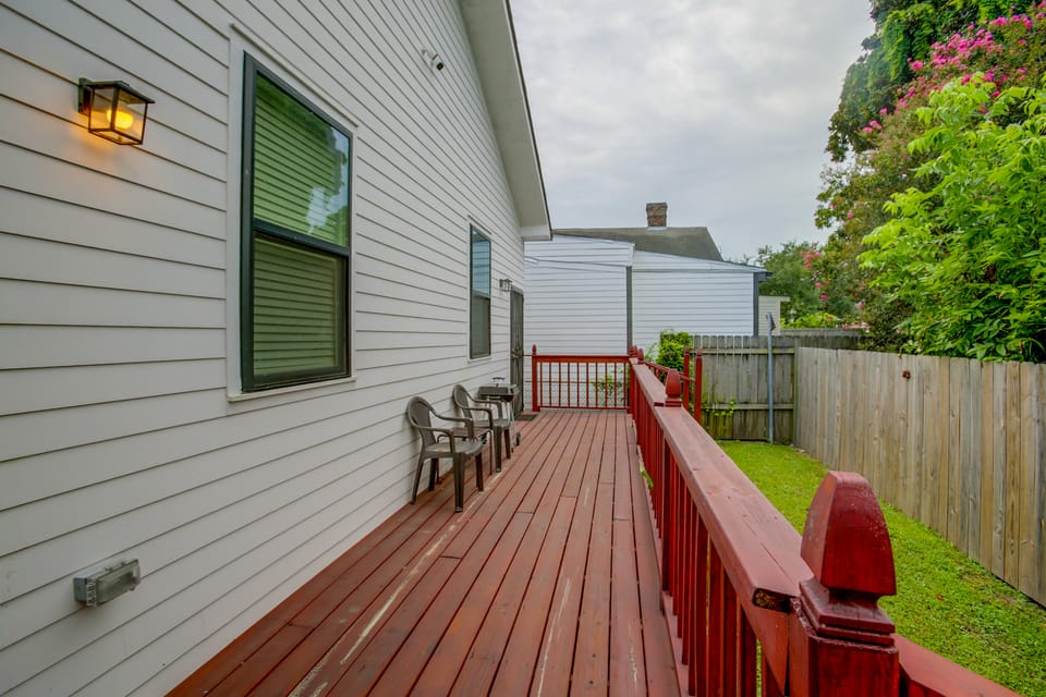 Stylish Unit 3 Mi to French Quarter & Audubon Park Apartment in Garden District