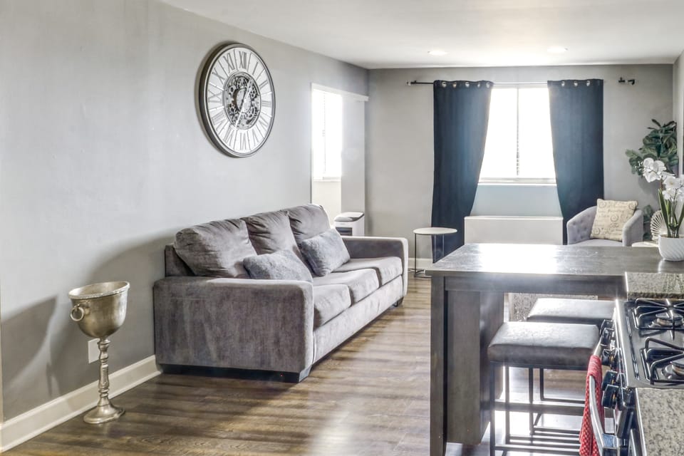 Downtown Atlanta High-Rise Condo Apartment in Atlanta