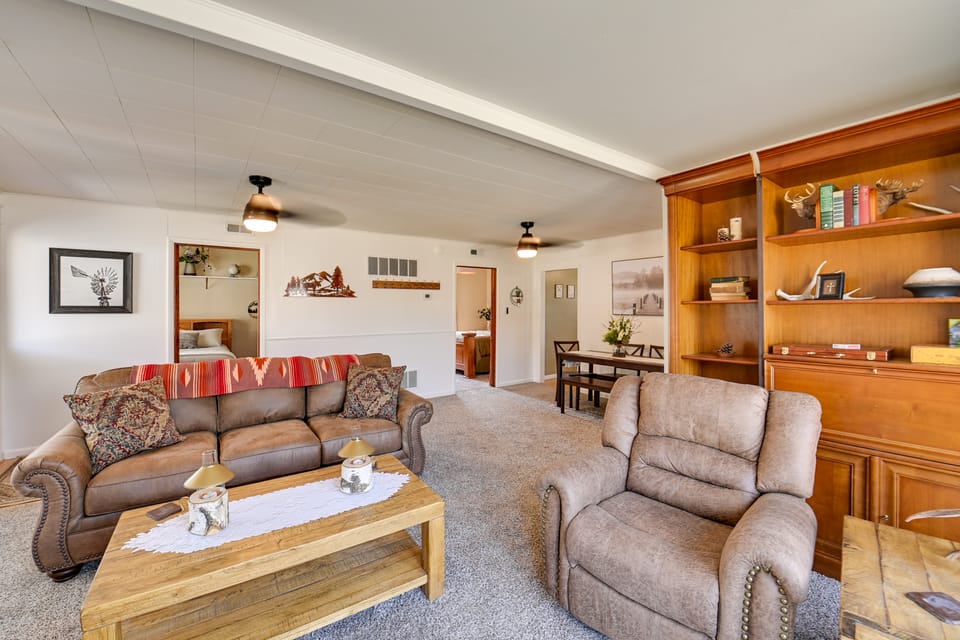 Historic 1915 Montana Home Near Stillwater River House in Absarokee