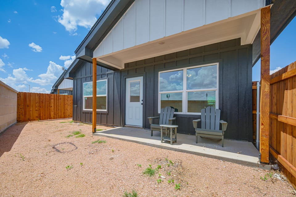2 Mi to Angelo State University! New-Build Home House in San Angelo