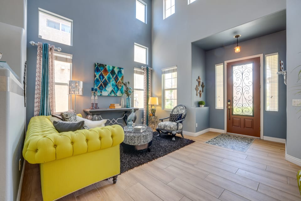 Spacious Vegas Retreat < 10 Mi to the Strip! House in Paradise