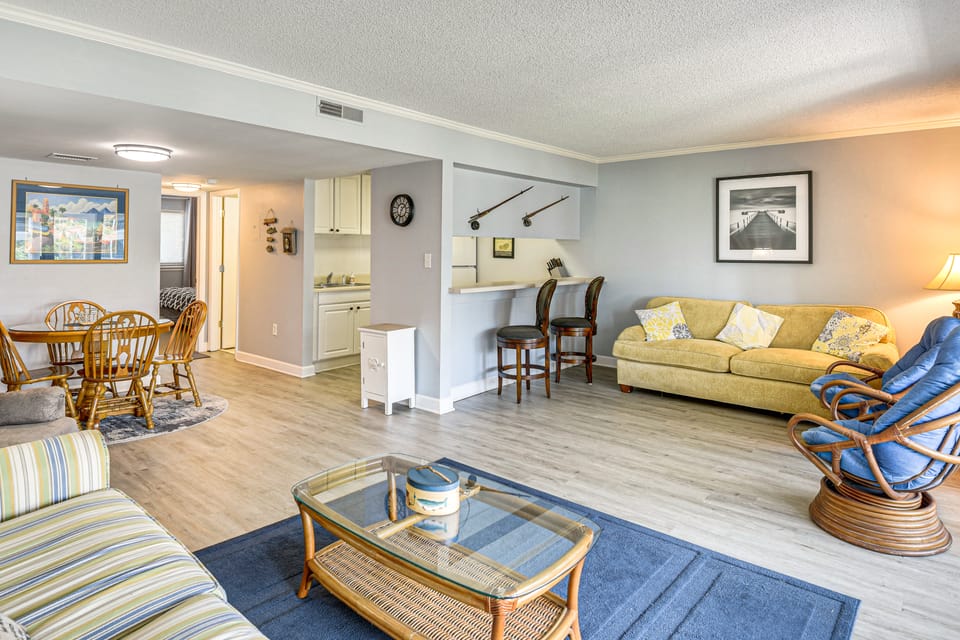 Boat Dock, Slips & Pool! St Johns River Condo Apartment in Florida