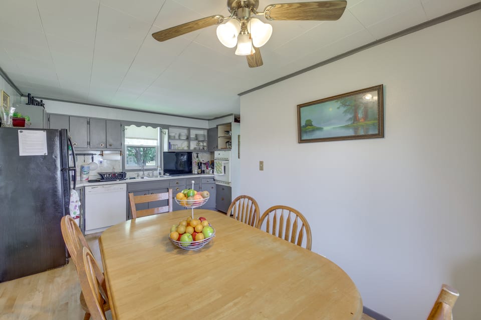 2 Mi to Redhead Mtn! Extended Stay in Iron Range House in Minnesota