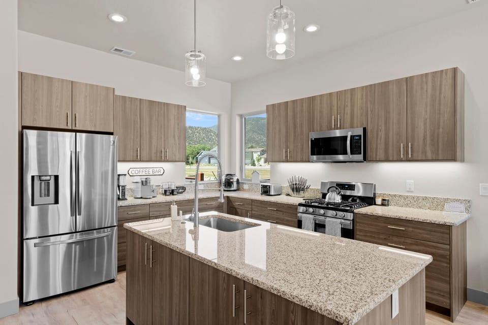 3 King Beds | 3 Baths | 2-Car Garage House in Poncha Springs